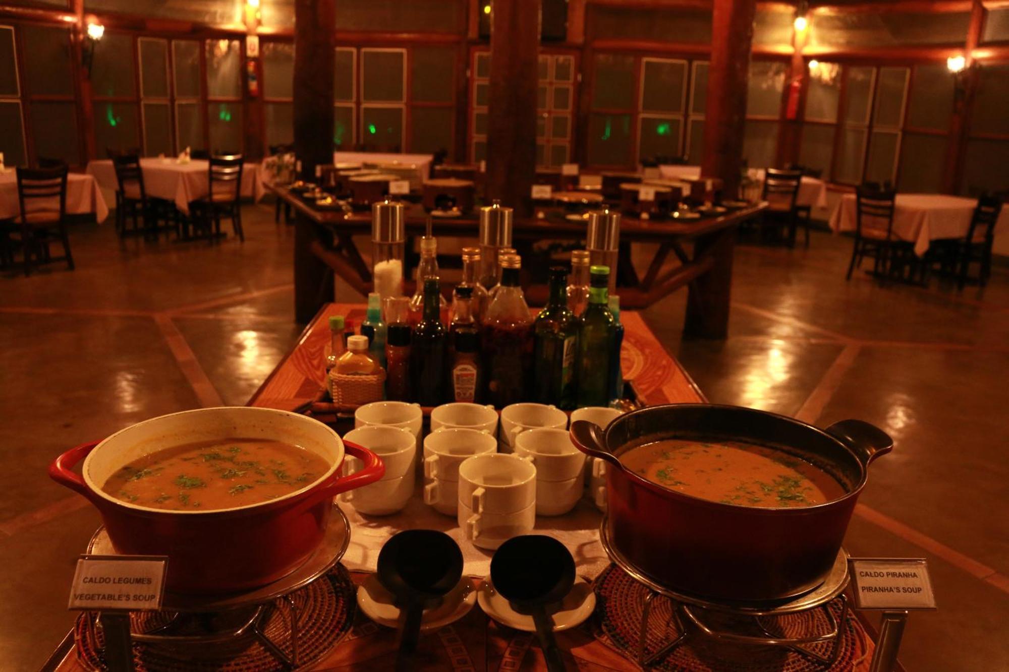 穆图姆力拓酒店 Barao de Melgaco 外观 照片